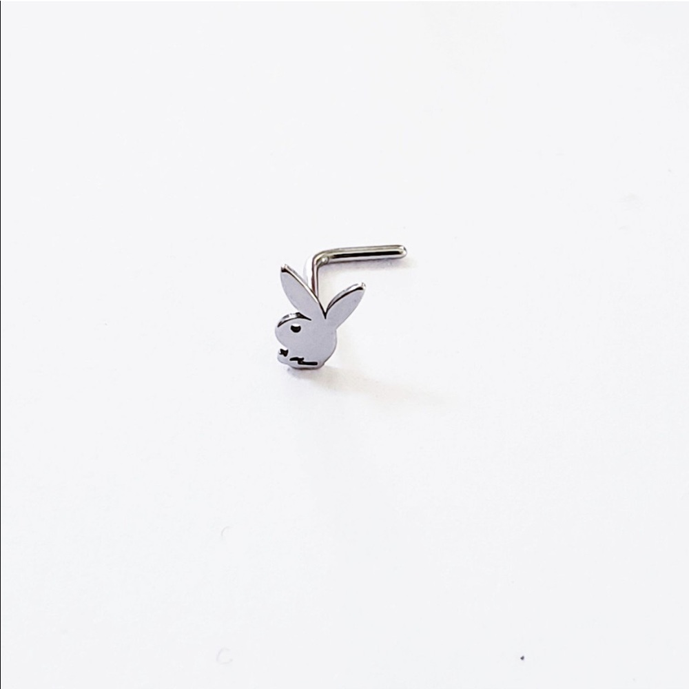 20g L shape nose ring stud playboy bunny